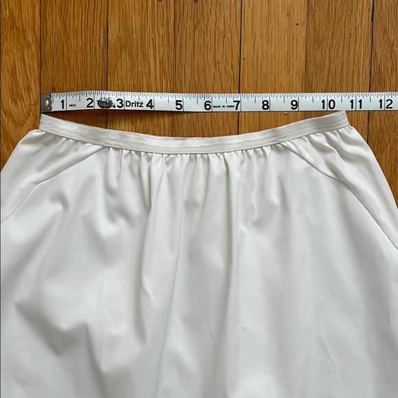 Vanity Fair Vintage Made in USA Lace Trim Elasticic Waist White Half Slip Skirt - Picture 6 of 10
